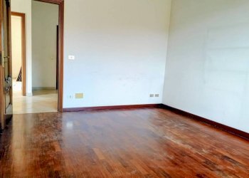 Camera da letto - Quadrilocale via Torino, 69, Trofarello - foto 32