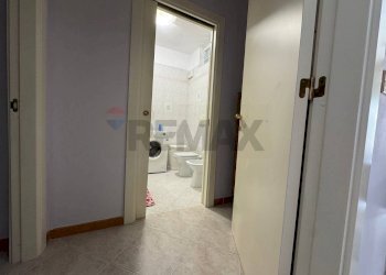 Hall / corridoio - Bilocale Via Giuseppe Tatarella
 
27, Valenzano - foto 5