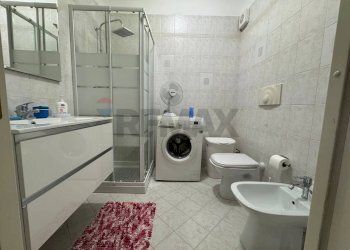 Bagno - Bilocale Via Giuseppe Tatarella
 
27, Valenzano - foto 6