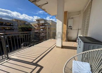 Balcone - Bilocale Via Giuseppe Tatarella
 
27, Valenzano - foto 9