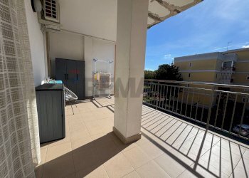 Balcone - Bilocale Via Giuseppe Tatarella
 
27, Valenzano - foto 10