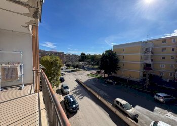 Balcone - Bilocale Via Giuseppe Tatarella
 
27, Valenzano - foto 11