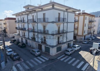 Edificio all\'aperto - Magazzino Via Papa Giovanni XXIII
60/62, Fasano - foto 8