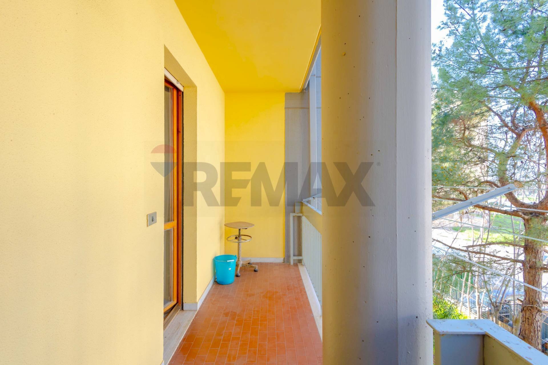 Hall / corridoio - Quadrilocale Ezio Vanoni
 
15, Triggiano - foto 3