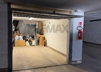 Parcheggio - Quadrilocale Strada Dello Schiamante
 
1, Bari - foto 20