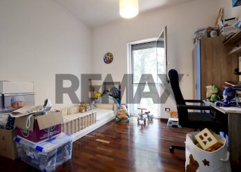 Camera / camera da letto - Four-room apartment Strada Dello Schiamante
 
1, Bari - photo 10