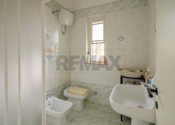 Bagno - Villa Località Ippocampo - Viale Fantasia, Manfredonia - photo 9