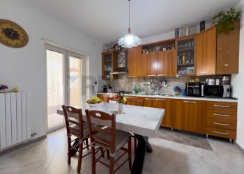 Cucina - Appartamento Via della Resistenza
 
43, Martina Franca - foto 4