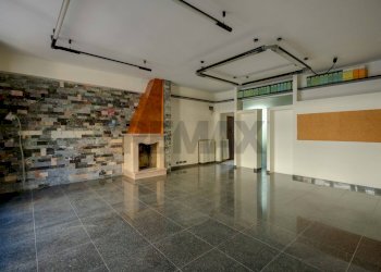 Stanza vuota - Appartamento via Enrico Toti
 
102, Mola di Bari - foto 2