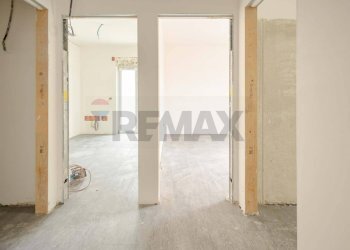 Hall / corridoio - Villa a Schiera Antonio De Curtis, Margherita di Savoia - foto 7