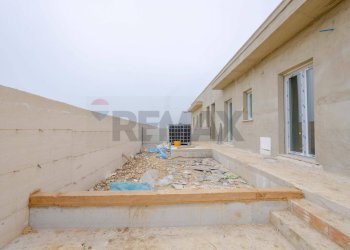 Terrazza - Villa a Schiera Antonio De Curtis, Margherita di Savoia - foto 8