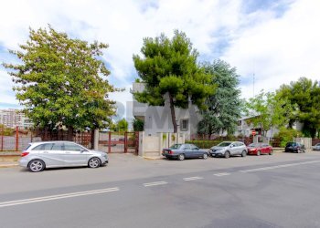 Edificio all\'aperto - Trilocale Via Giuseppe Fanelli
 
206/G, Bari - foto 1