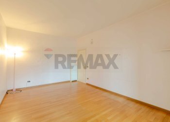 Stanza vuota - Trilocale Via Giuseppe Fanelli
 
206/G, Bari - foto 8