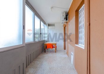 Hall / corridoio - Trilocale Via Giuseppe Fanelli
 
206/G, Bari - foto 17