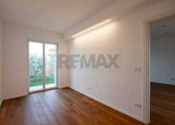 Stanza vuota - Appartamento Strada Torrebella
 
6, Bari - foto 13