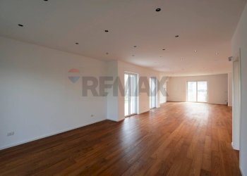 Stanza vuota - Appartamento Strada Torrebella
 
6, Bari - foto 14