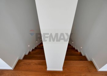 Scale - Appartamento Strada Torrebella
 
6, Bari - foto 22