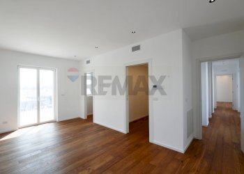 Stanza vuota - Appartamento Strada Torrebella
 
6, Bari - foto 24