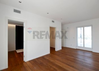 Stanza vuota - Appartamento Strada Torrebella
 
6, Bari - foto 27