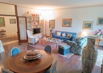 salone - Appartamento via Traforo, 17, Pino Torinese - foto 1