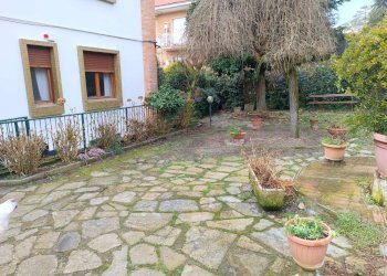 giardino - Appartamento via Traforo, 17, Pino Torinese - foto 31