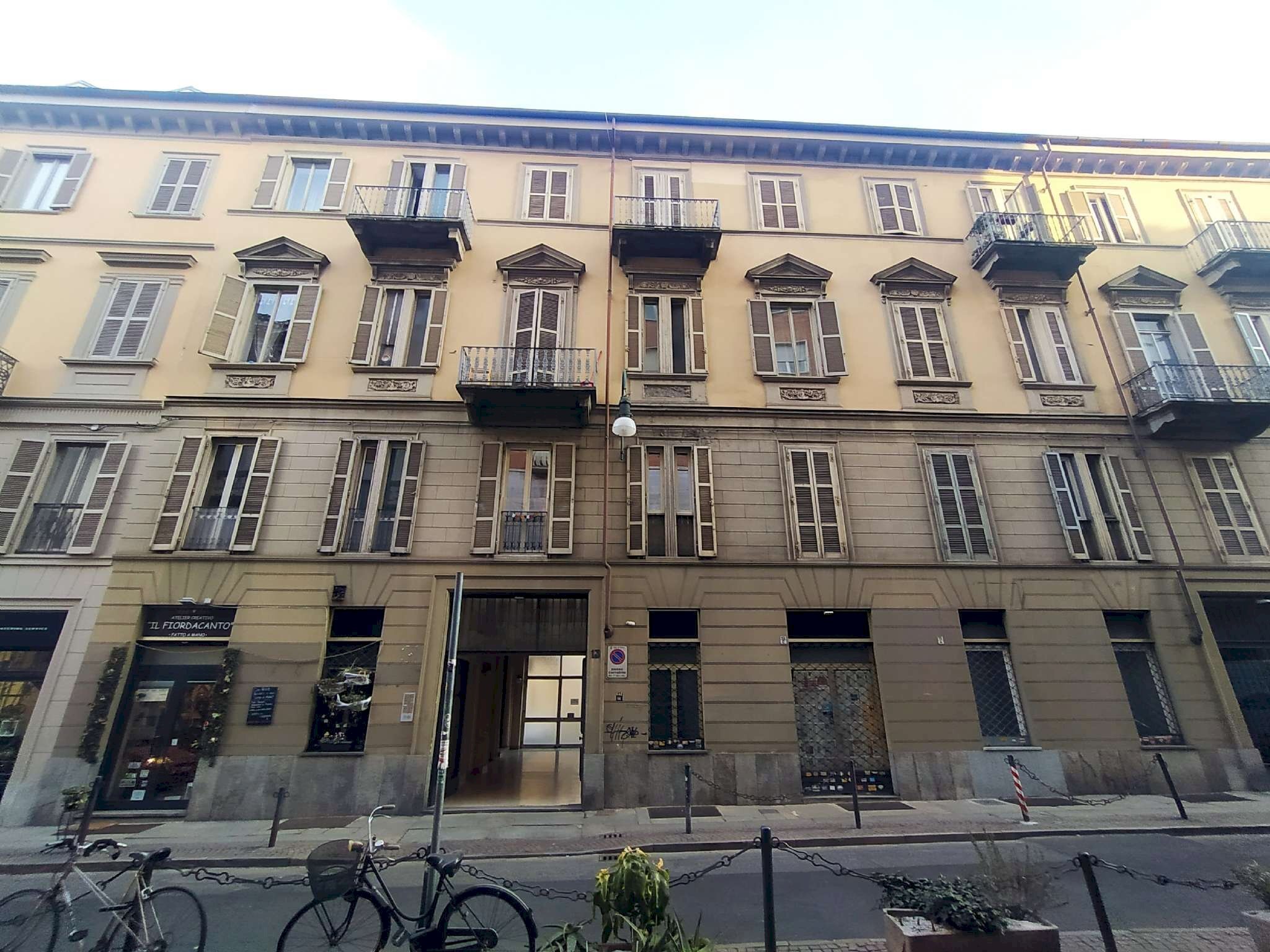 facciata - Appartamento via Fratelli Calandra, 13, Torino (zona Centro) - foto 1