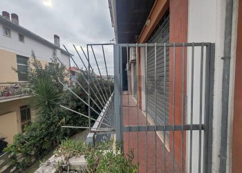 Balcone - Locale Commerciale Strada Pandolfi
47/1, Pescara - foto 13