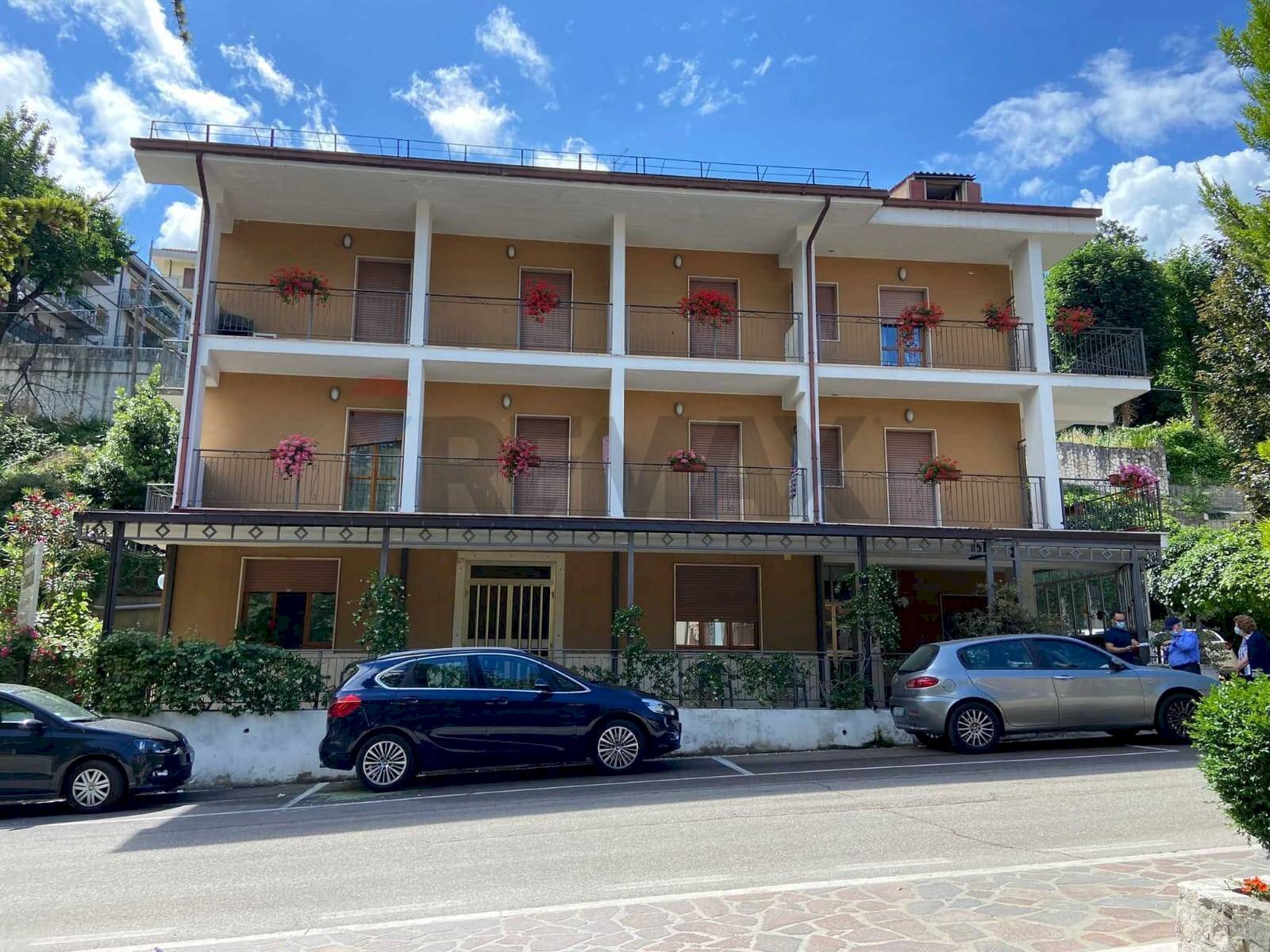 Edificio all\'aperto - Hotel VIA DELLA LIBERTA
 
10, Caramanico Terme - foto 1