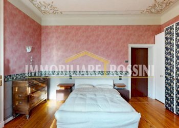 Camera da letto - Villa via Fincarà, 45, Varese (zona Santa Maria del Monte) - foto 19