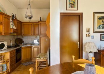 Cucina - Trilocale via Caseè, 60, Caronno Varesino - foto 18