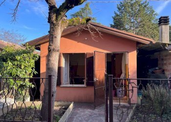 whatsapp image 2026-02-13 at 16.29.37 (1) - Portion of a house via Di Sesto, Imola - photo 15