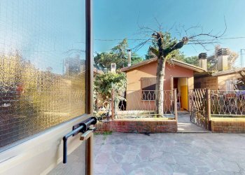 im2093-02162026_160316 - Portion of a house via Di Sesto, Imola - photo 22