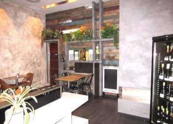 Terrazza - Bar Tavola Calda - Fredda piazzale san lorenzo
 
1, Parma - foto 12