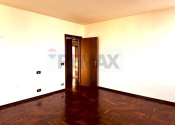 Stanza vuota - Trilocale Strada per Parma
 
16, Langhirano - foto 9