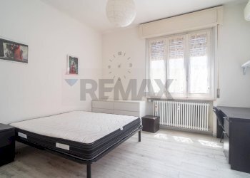 Camera / camera da letto - Terreno non edificabile Via gaetano callani
 
3, Parma - foto 13