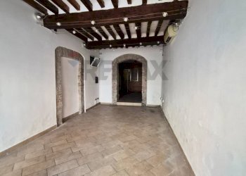 Stanza vuota - Negozio Strada massimo D'Azeglio
 
100, Parma - foto 3