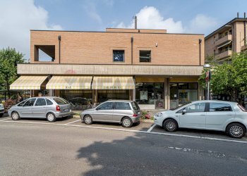 Edificio all\'aperto - Ufficio via Enrico Berlinguer
 
5, Sant'Ilario d'Enza - foto 2