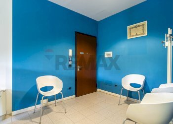 Sala Attesa - Ufficio via Enrico Berlinguer
 
5, Sant'Ilario d'Enza - foto 4