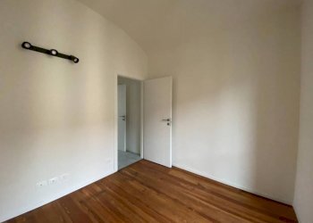 Stanza non arredata - Quadrilocale via Cossila, 12, Torino (zona Vanchiglietta) - foto 16