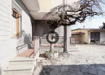 Cortile interno - Independent house via Montenero, 16, Volpiano - photo 12