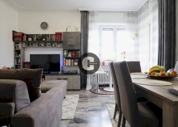 Salone - Trilocale via Chieri, 46, Pino Torinese - foto 1