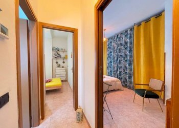 Corridoio - Three-room apartment via Roma, 14, Trezzano Rosa - photo 22