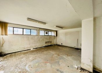 Magazzino - Office via Alessandro Manzoni, 12, Vimercate - photo 5