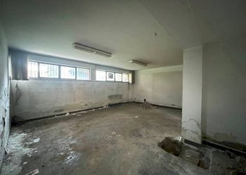 Interno non residenziale - Office via Alessandro Manzoni, 12, Vimercate - photo 10