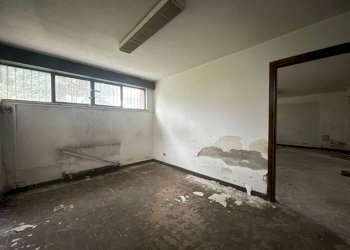 Cantina - Office via Alessandro Manzoni, 12, Vimercate - photo 12