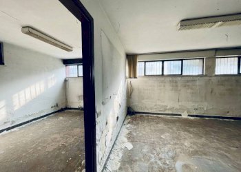 Magazzino - Office via Alessandro Manzoni, 12, Vimercate - photo 13