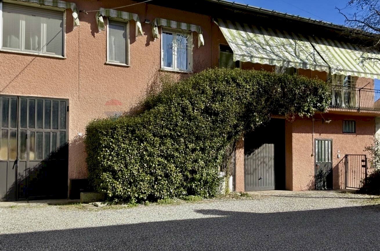 Casa all\'aperto - Semi-detached house Vergiate - photo 1