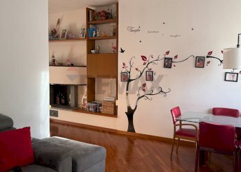 Sala da pranzo - Semi-detached house Vergiate - photo 5