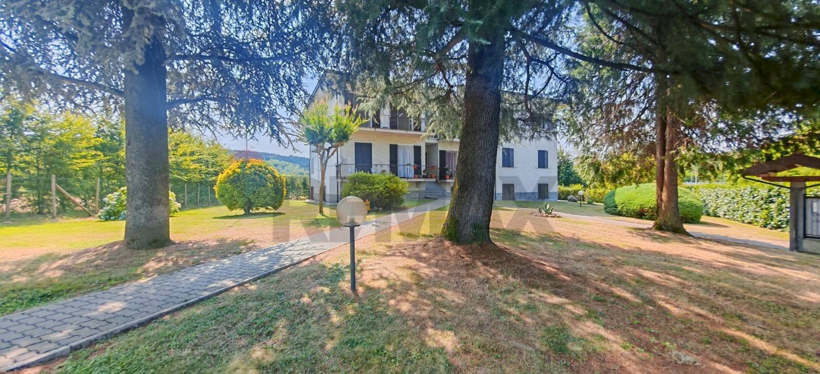 Giardino - Three-room apartment VIA SAN ROCCO
 
53, Vergiate - photo 1