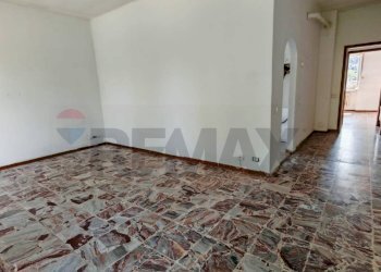 Stanza vuota - Three-room apartment VIA SAN ROCCO
53, Vergiate - photo 10